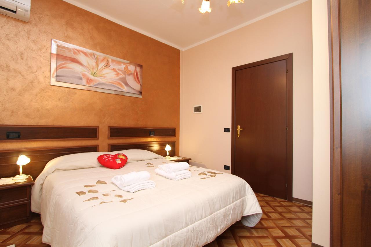 Da Donna Rosa Hotel Pontedera Exterior photo